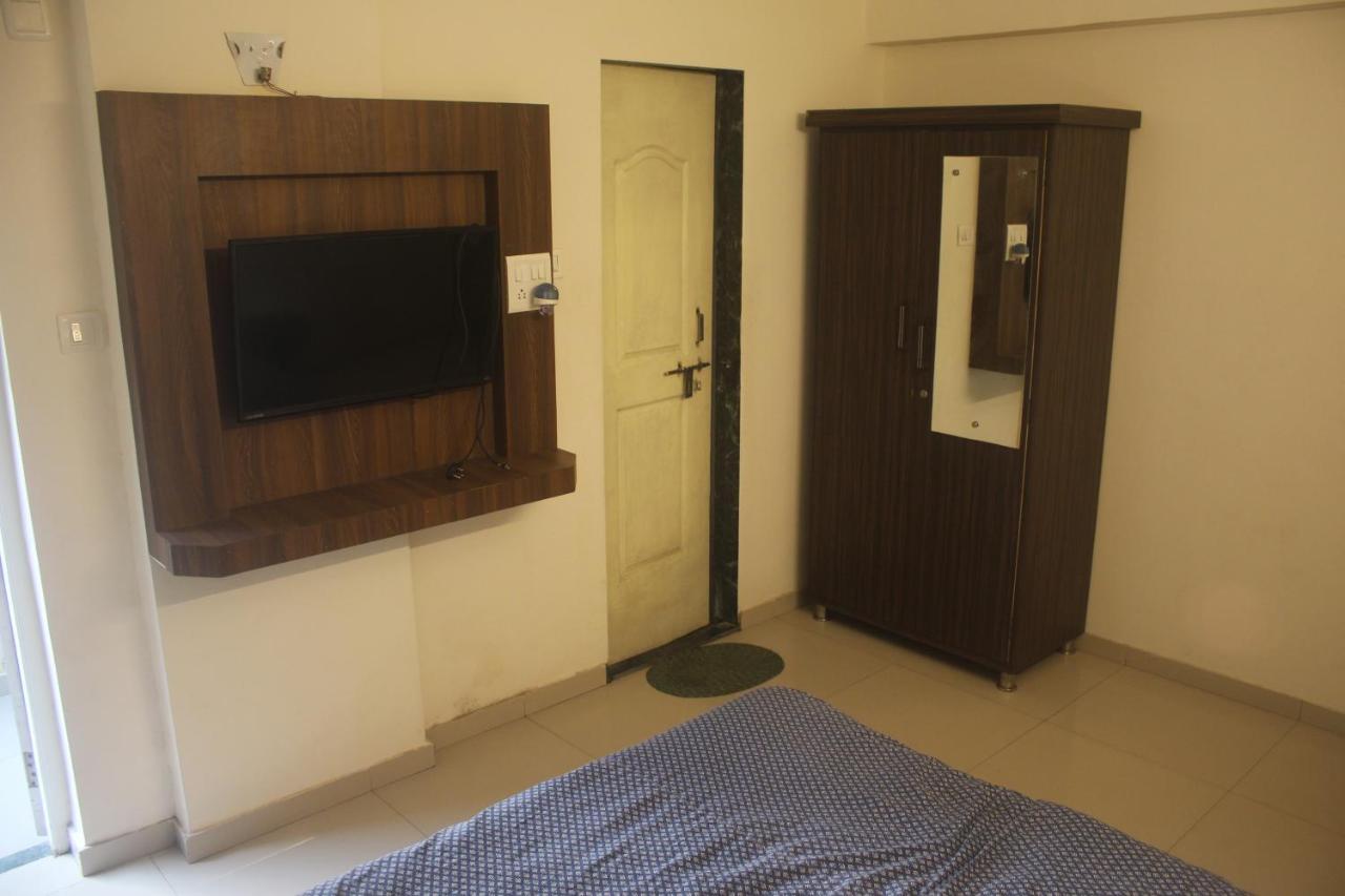 Le Pension Daman Exterior photo