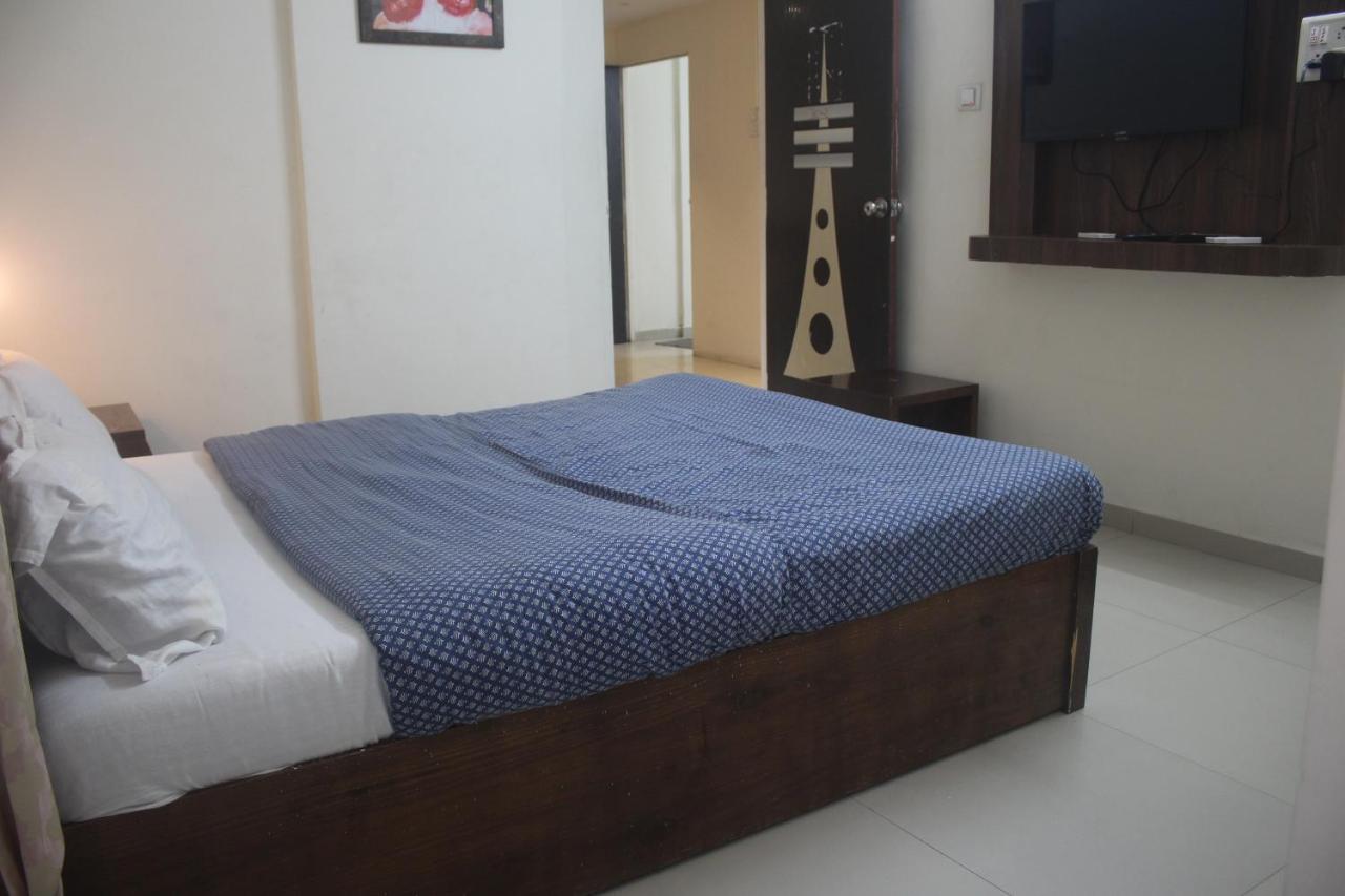 Le Pension Daman Exterior photo